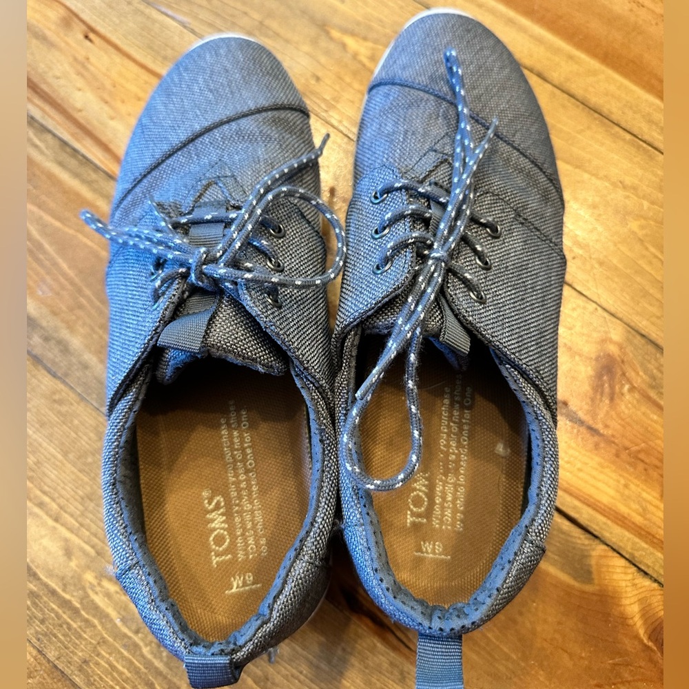 Tom’s Del Ray Sneakers Women’s Size 9 Gray